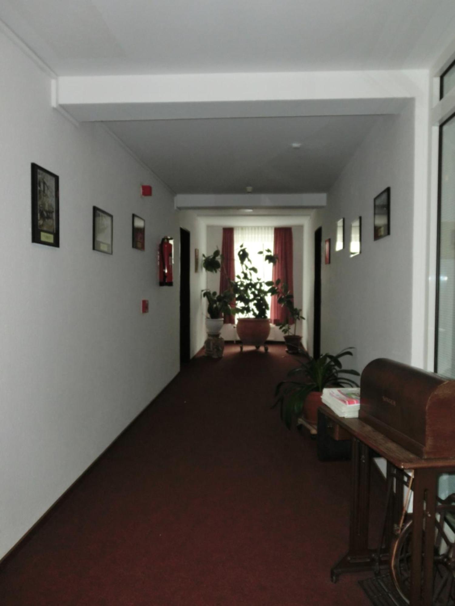 Hotel Am Kleinbahnhof Emden Ngoại thất bức ảnh