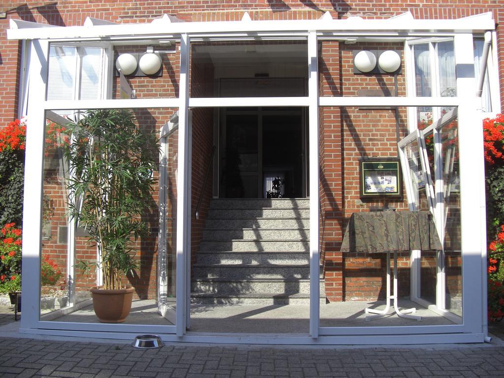 Hotel Am Kleinbahnhof Emden Ngoại thất bức ảnh