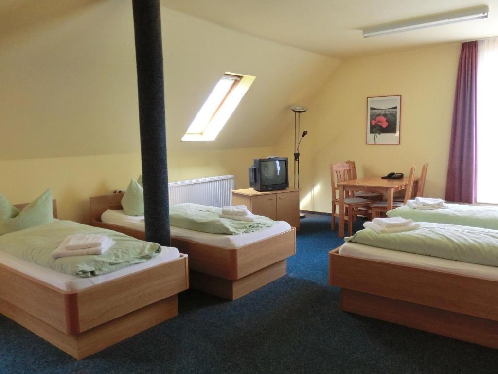 Hotel Am Kleinbahnhof Emden Phòng bức ảnh