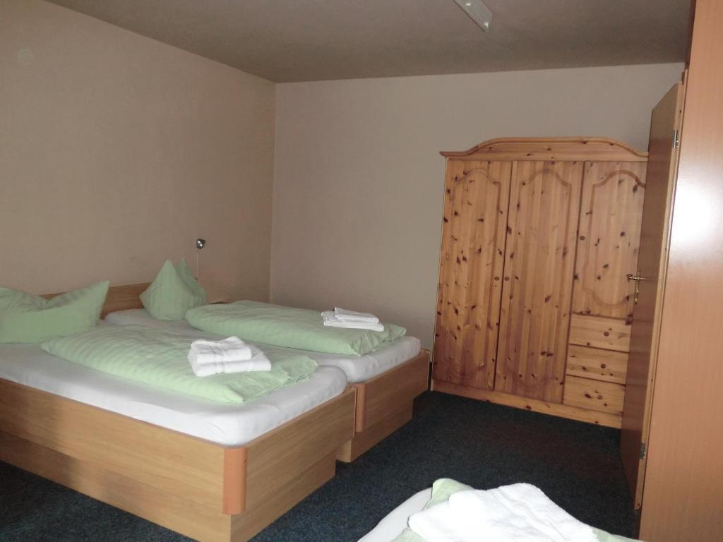 Hotel Am Kleinbahnhof Emden Phòng bức ảnh